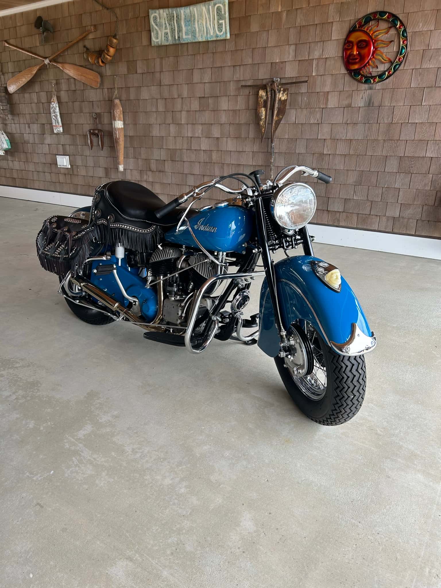 1948 Indian Chief sold for $19,500