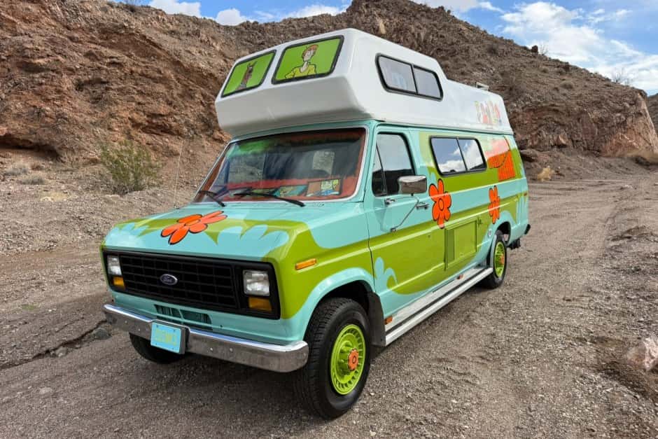 1988 Ford Econoline Van sold for $13,000