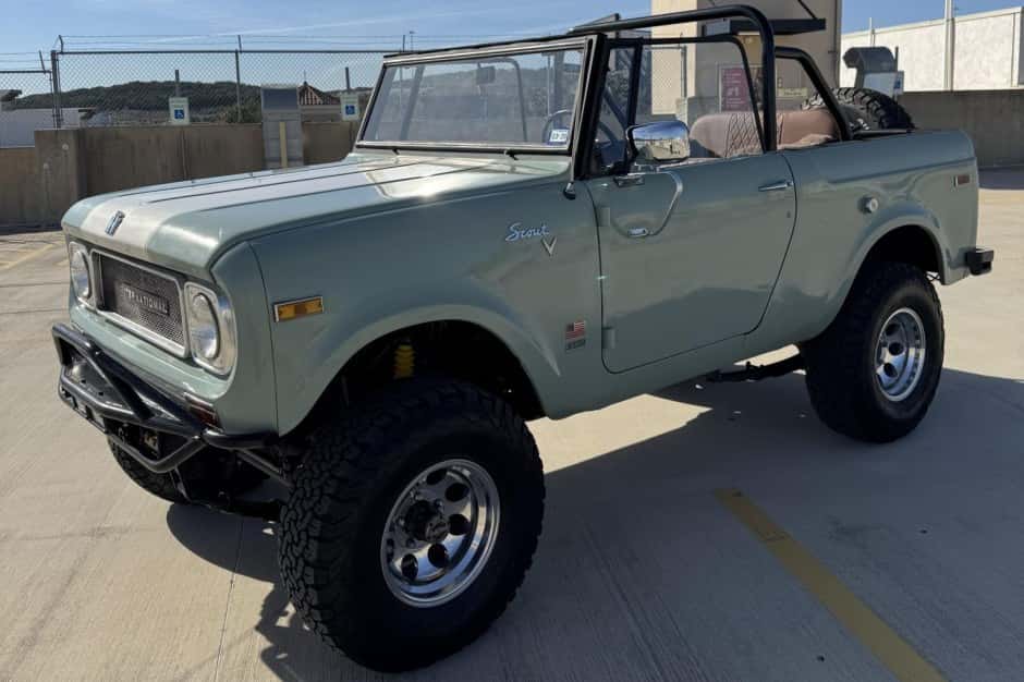 1971 International Harvester Scout 800B sold for $50,000