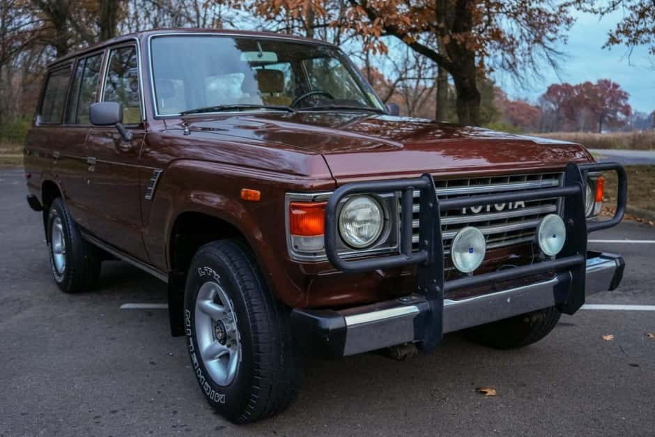 1983 Toyota Land Cruiser 60-Series sold for $25,550