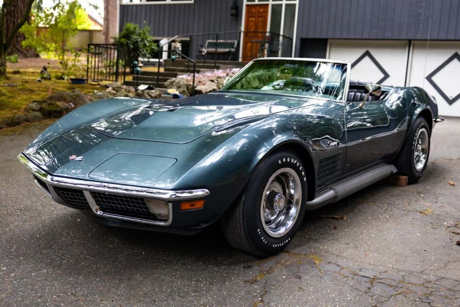 1970 Chevrolet Corvette C3 Convertible sold for $39,000