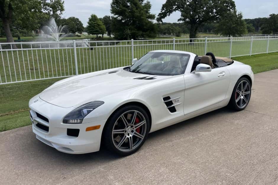 2012 Mercedes-Benz SLS AMG sold for $127,500