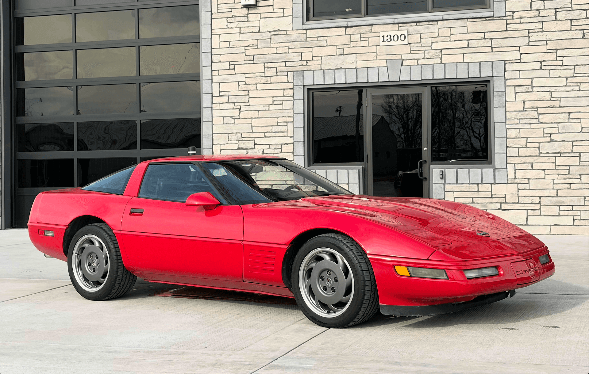 1991 Chevrolet Corvette sold for $6,100