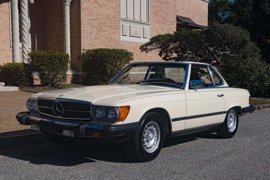 1985 Mercedes-Benz R107 SL sold for $24,500