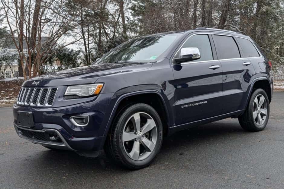 2014 Jeep WK2 Grand Cherokee sold for $17,000