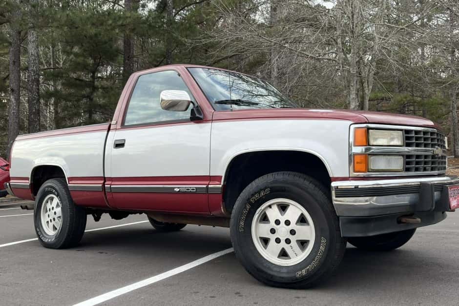 1990 Chevrolet C/K GMT400 (1988-2002) sold for $7,900