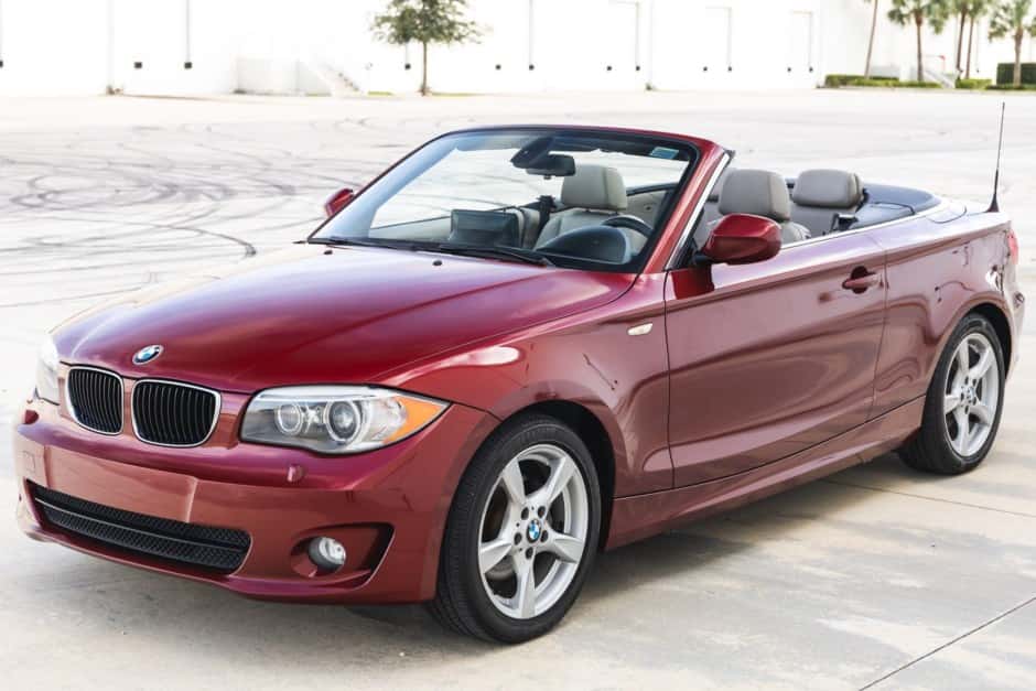 2012 BMW E82/E88 1-Series sold for $10,850