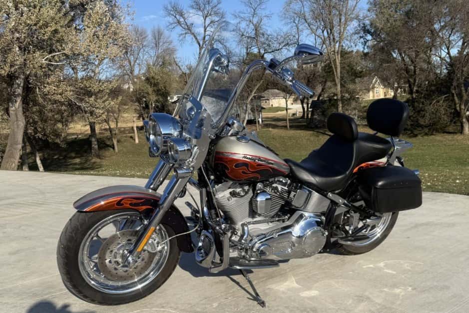 2006 Harley-Davidson Softail sold for $6,100