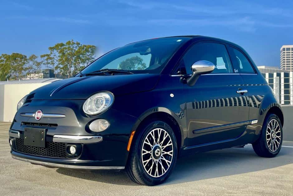 2013 Fiat 500 (2012-2019) sold for $15,900
