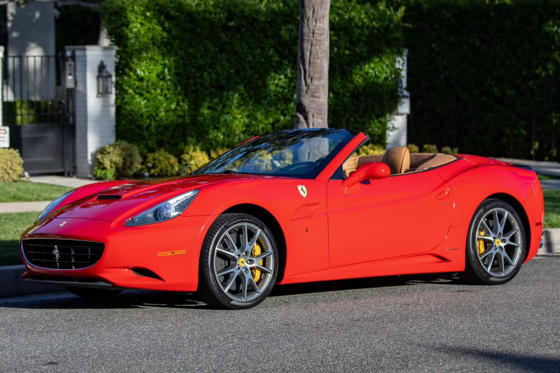2012 Ferrari California sold for $75,000