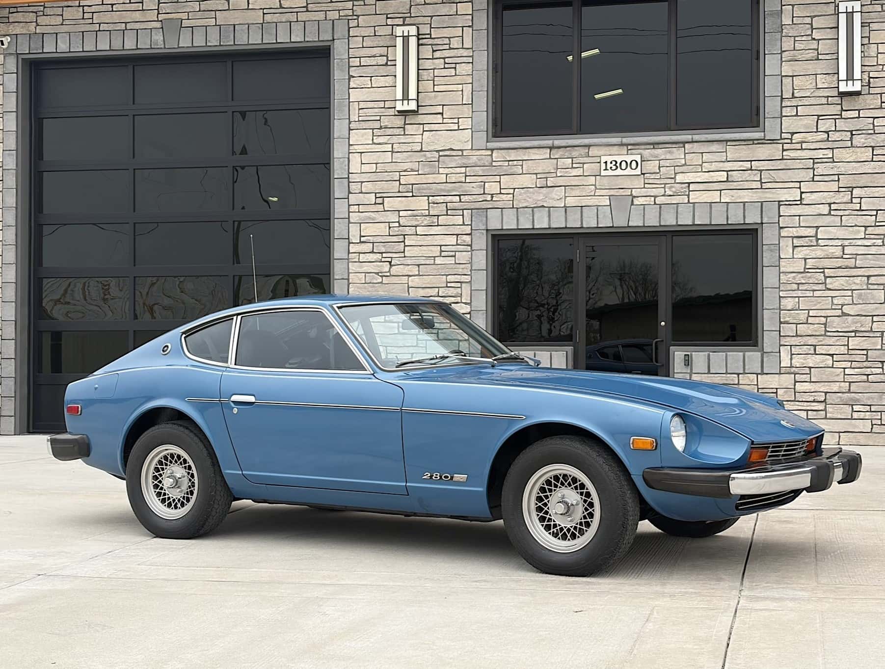 1975 Datsun 280Z sold for $15,250