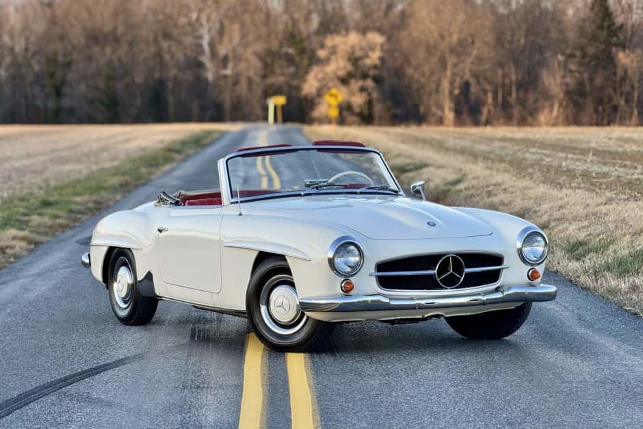 1961 Mercedes-Benz 190SL sold for $88,000