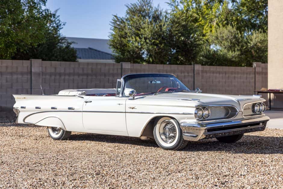 1959 Pontiac Bonneville sold for $60,000