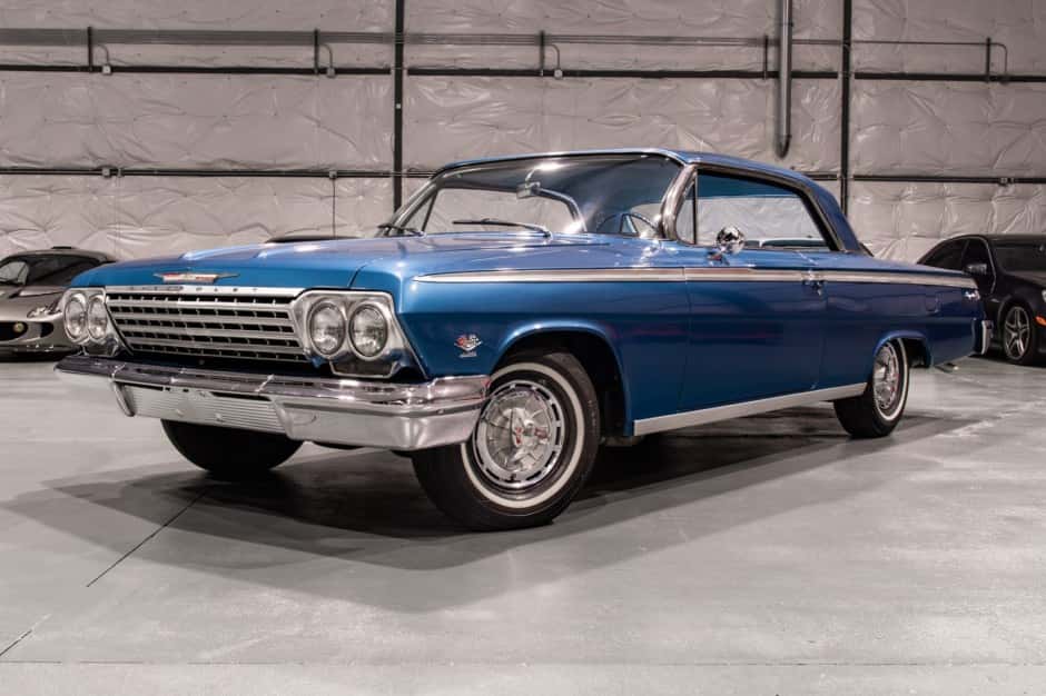 1962 Chevrolet Impala (1961-1964) sold for $47,250