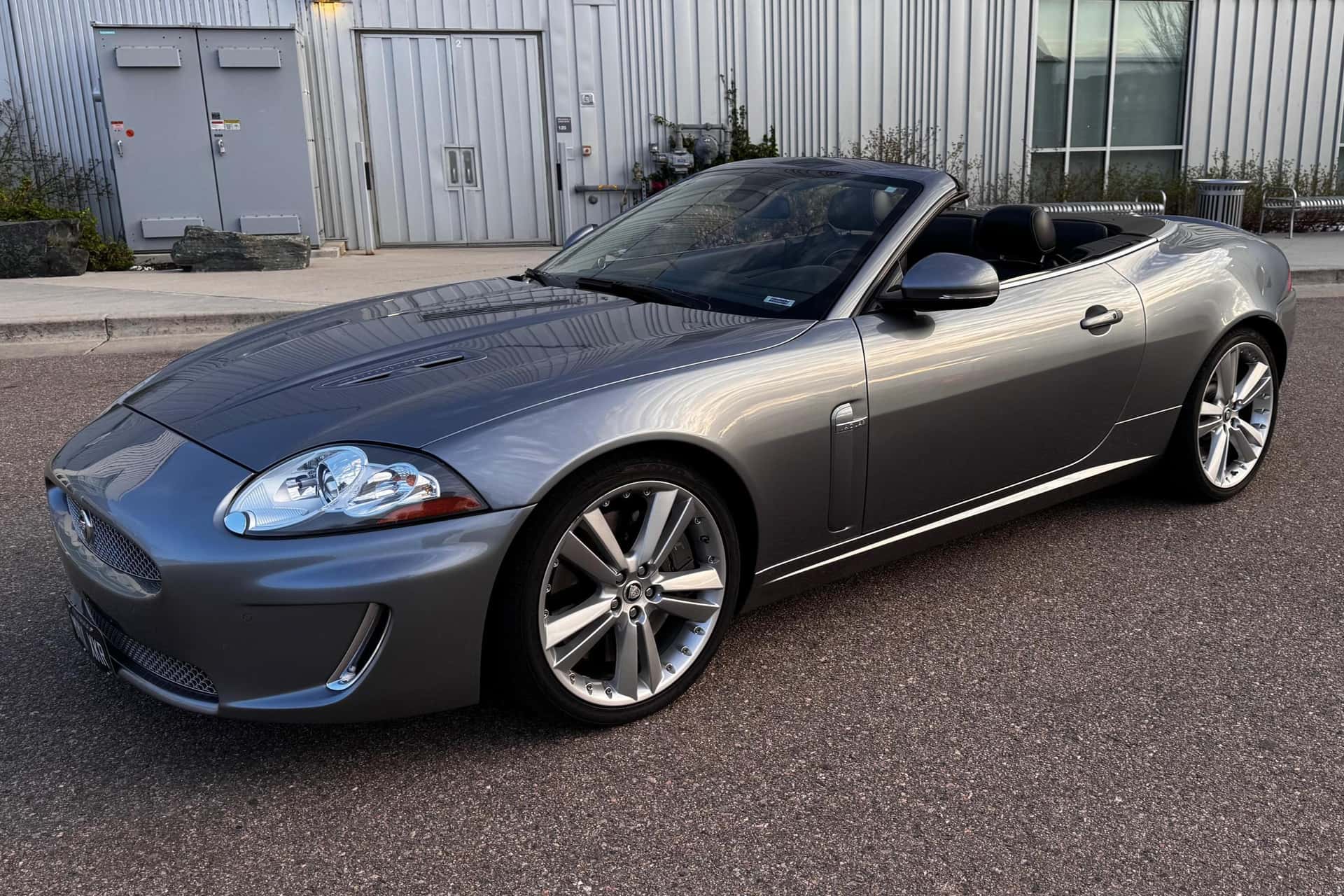 2010 Jaguar XKR sold for $17,777