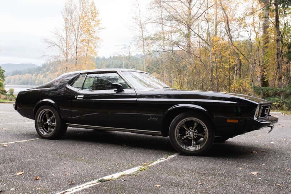 1973 Ford Mustang 1969-1973 sold for $5,900