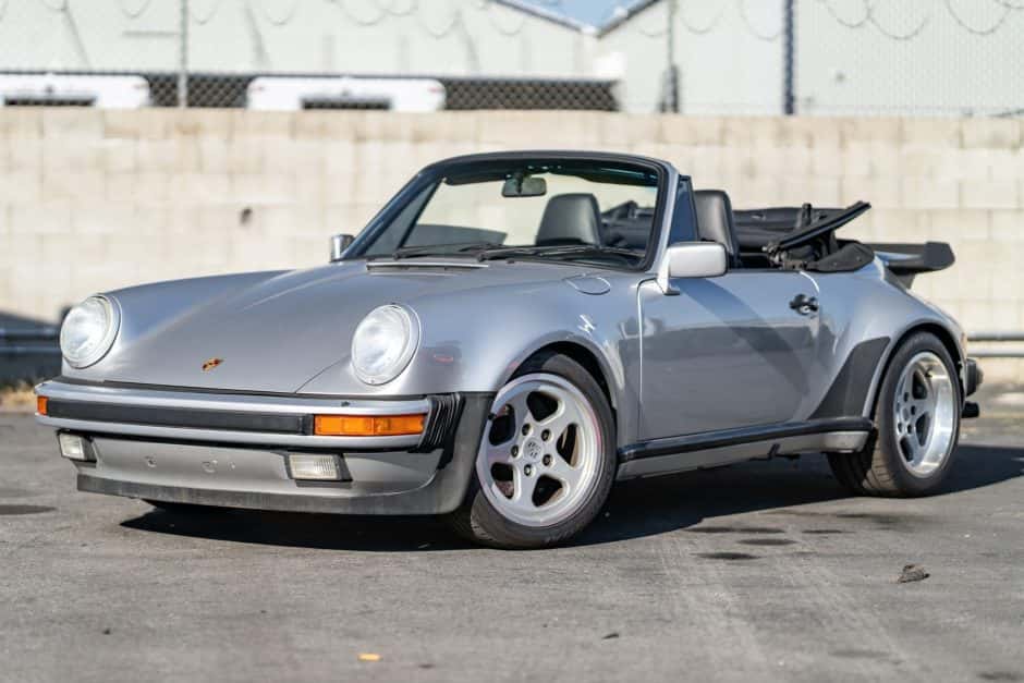 1989 Porsche 930 Turbo sold for $114,000