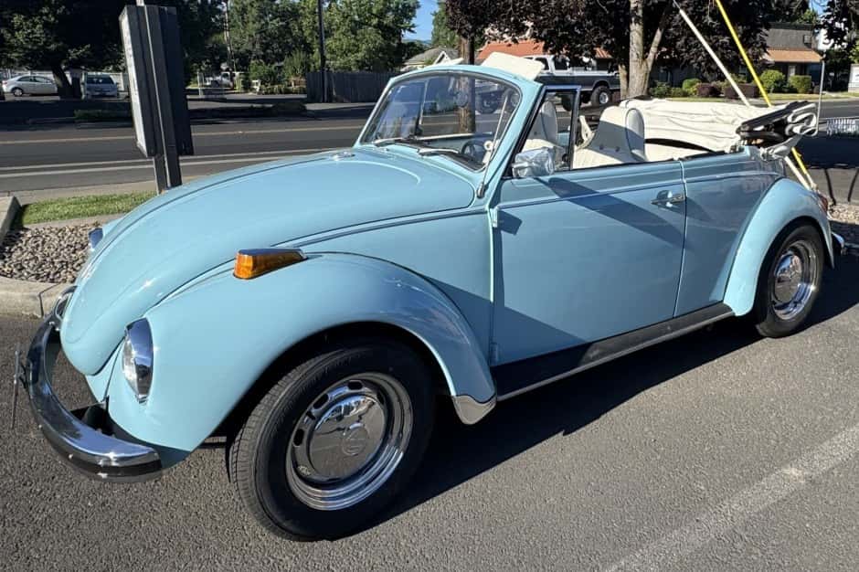 1972 Volkswagen Beetle (1958-1979) sold for $10,600