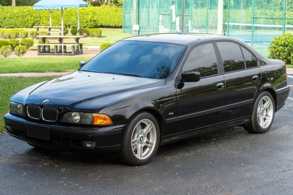 2000 BMW E39 5-Series sold for $13,500