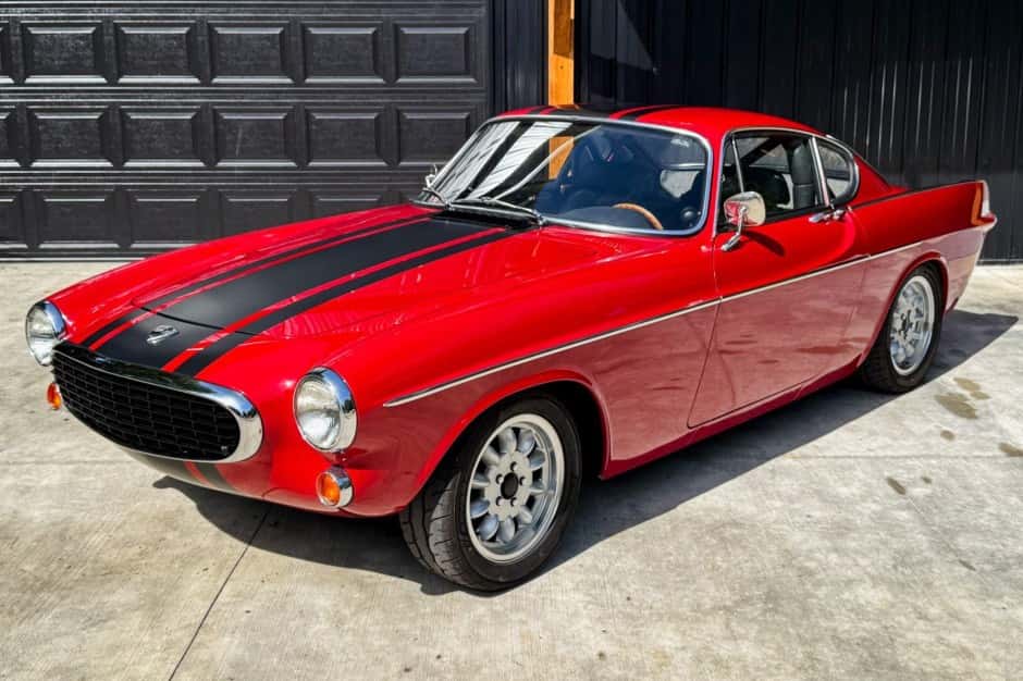 1967 Volvo P1800/1800 sold for $39,000