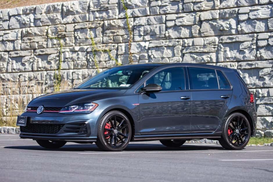 2021 Volkswagen GTI Mk7 sold for $17,250