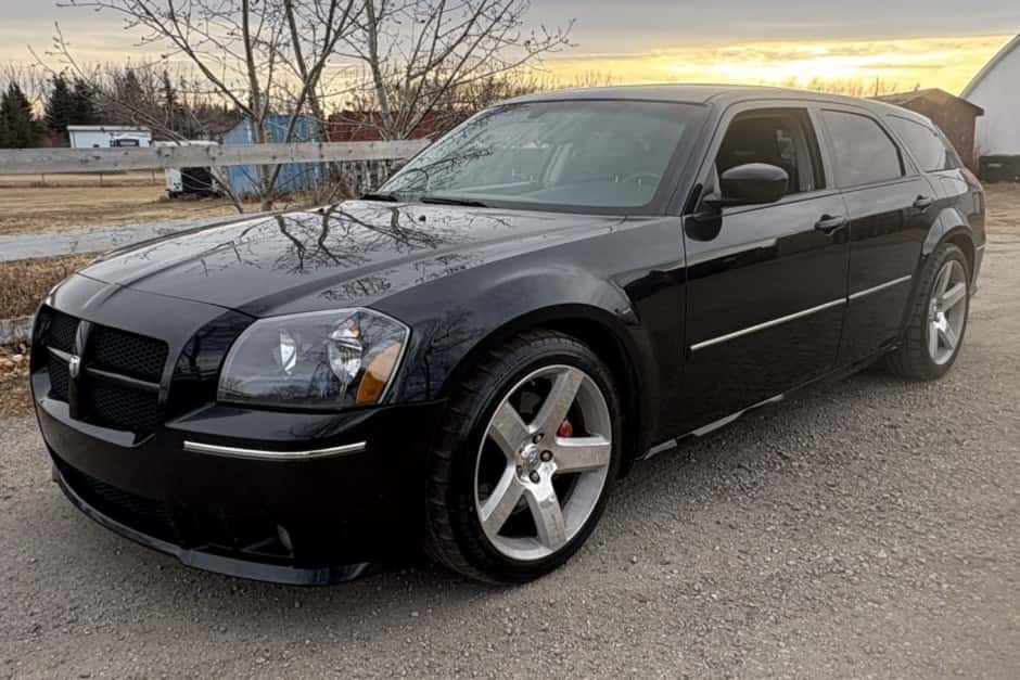 2006 Dodge Magnum sold for $12,500