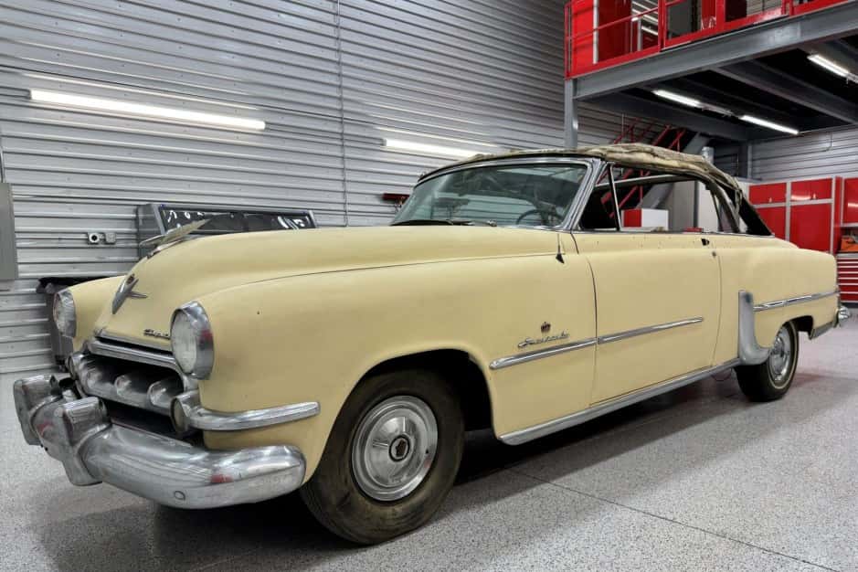 1954 Chrysler Imperial sold for $2,600