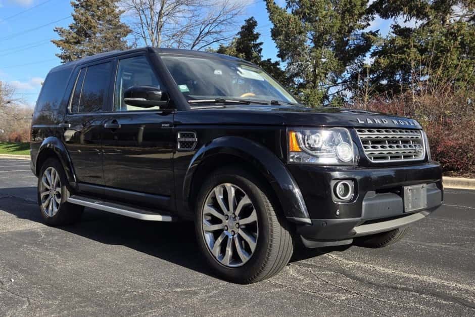 2015 Land Rover LR4 sold for $6,750