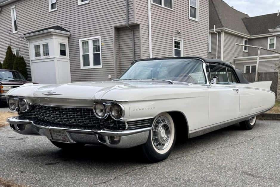 1960 Cadillac Eldorado (1959-1960) sold for $88,500