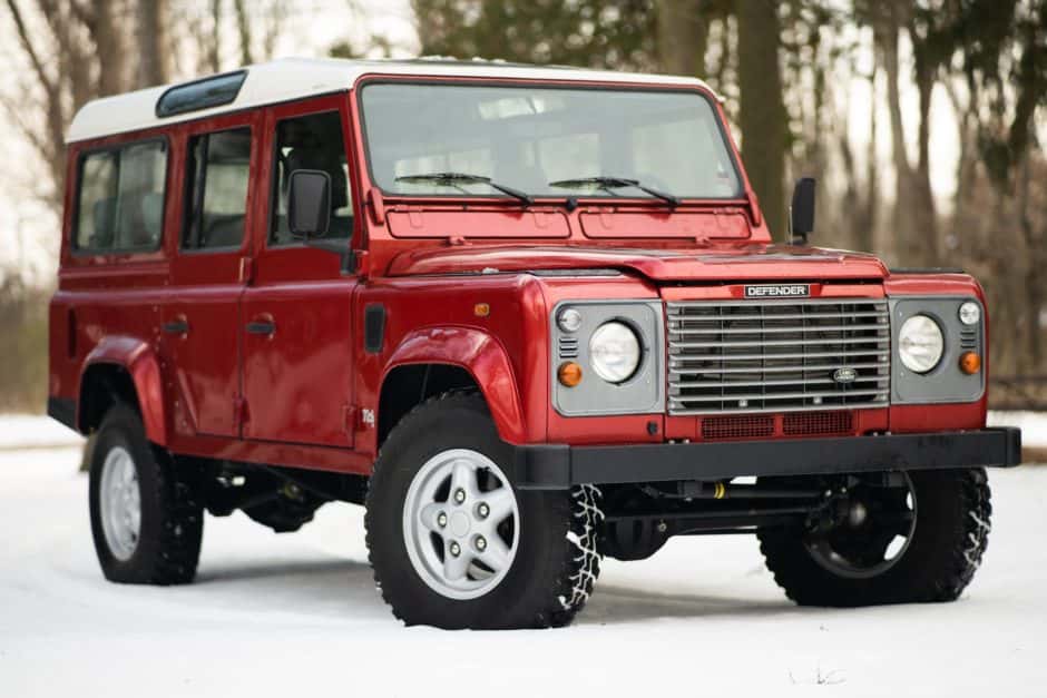 1999 Land Rover 110 / Defender 110 (Euro Spec) sold for $37,500