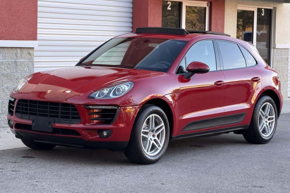 2018 Porsche Macan sold for $22,250