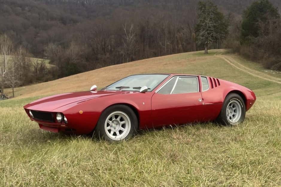 1969 DeTomaso Mangusta sold for $270,000