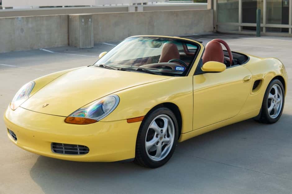 1998 Porsche 986 Boxster sold for $13,165