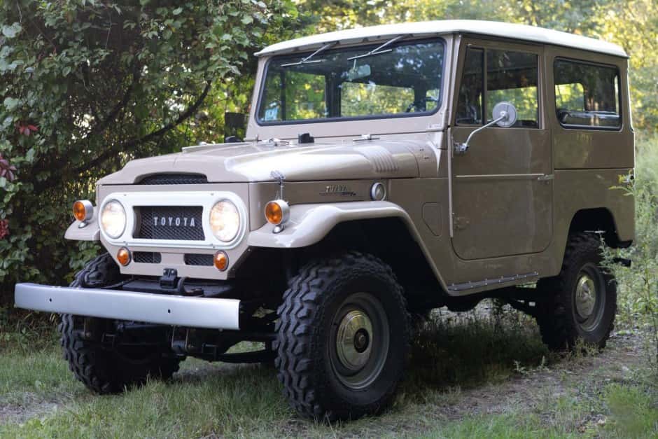 1968 Toyota Land Cruiser FJ40 sold for $24,500