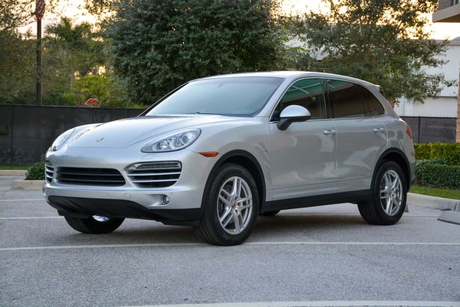 2014 Porsche 958 Cayenne (2011-2018) sold for $23,500