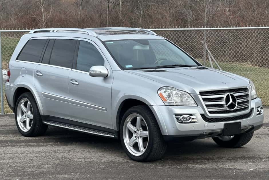 2008 Mercedes-Benz GL & GLS-Class sold for $9,400