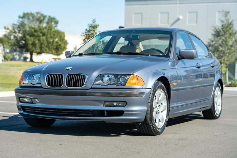 1999 BMW E46 3-Series Sedan sold for $7,500