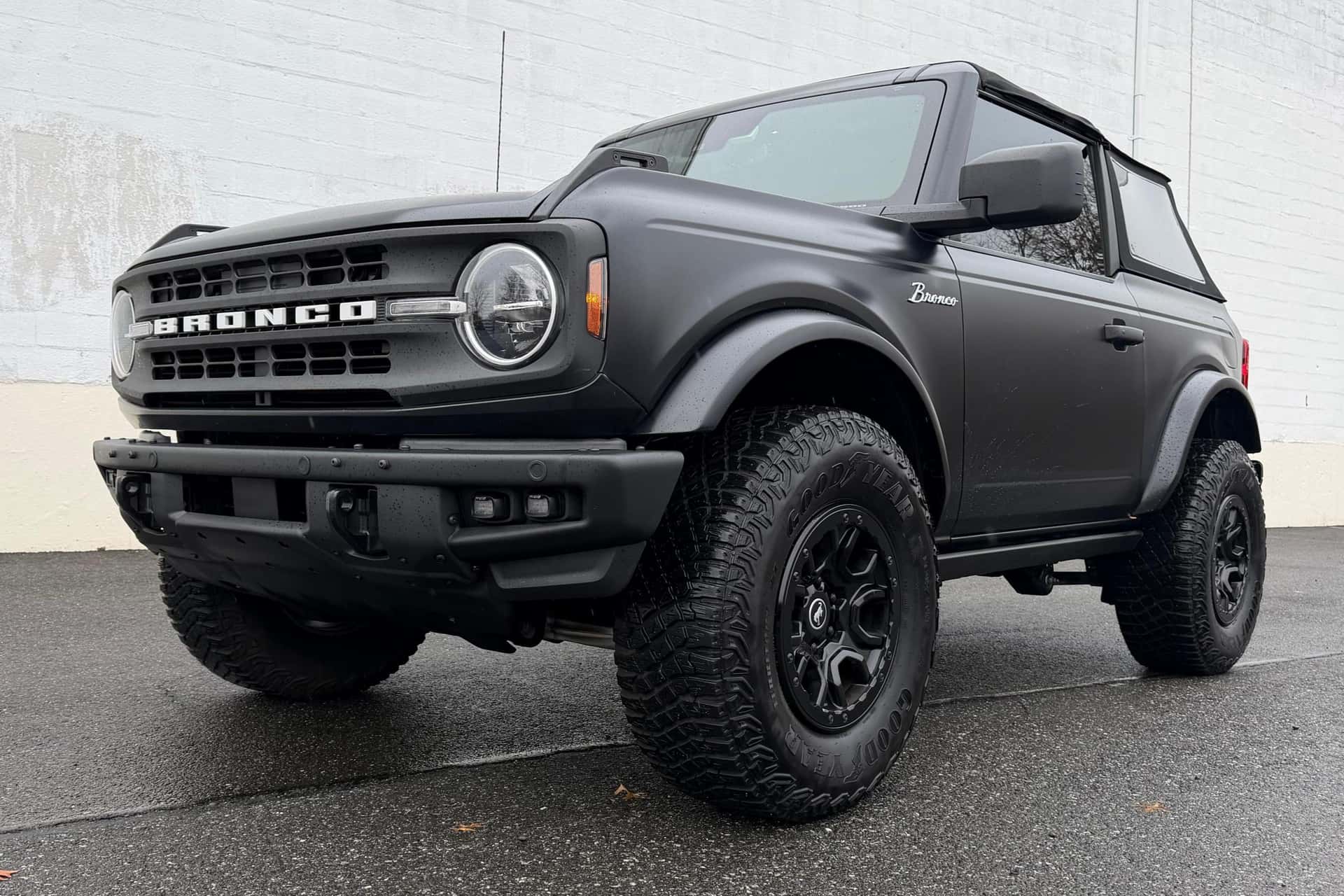 2022 Ford Bronco sold for $31,000