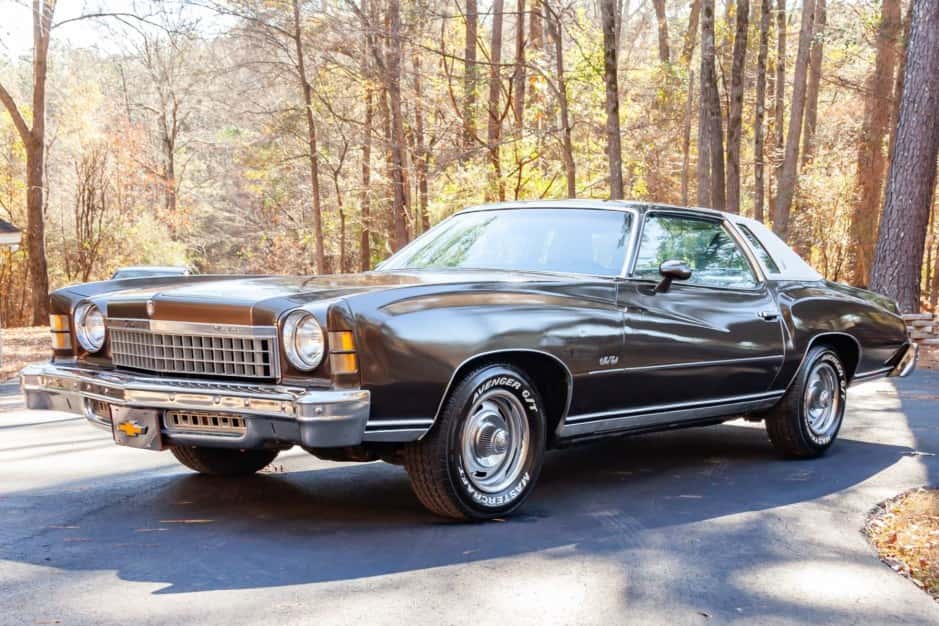 1974 Chevrolet Monte Carlo sold for $10,299