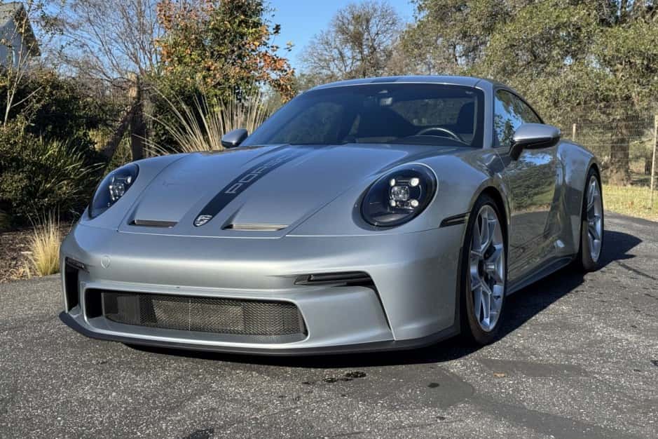 2022 Porsche 992 911 GT3 sold for $246,000