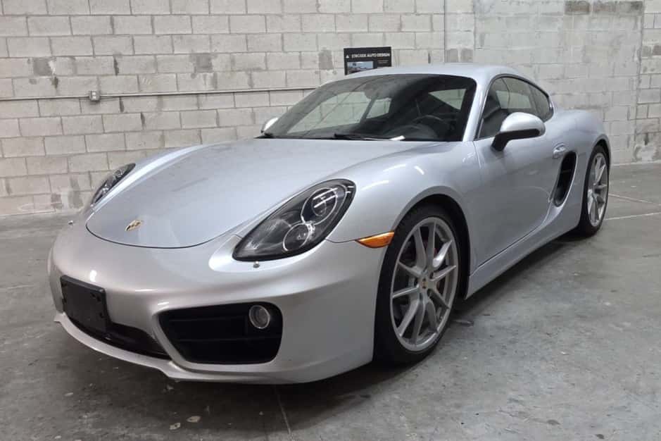 2014 Porsche 981 Cayman sold for $42,981