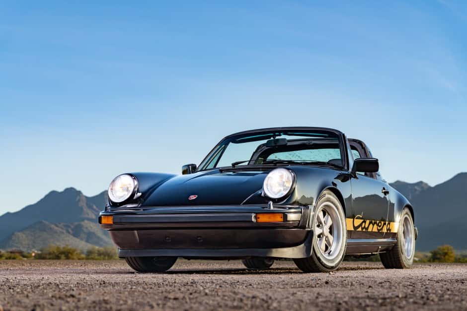 1976 Porsche 911 1974-1977 sold for $71,000