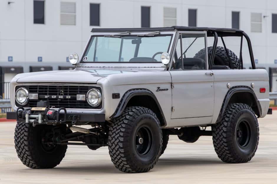 1974 Ford Bronco U13/U14/U15 1966-1977 sold for $41,500