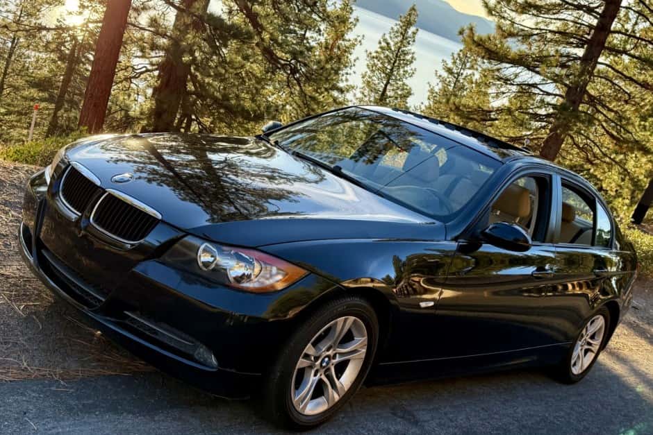 2008 BMW E90 3-Series Sedan sold for $6,500