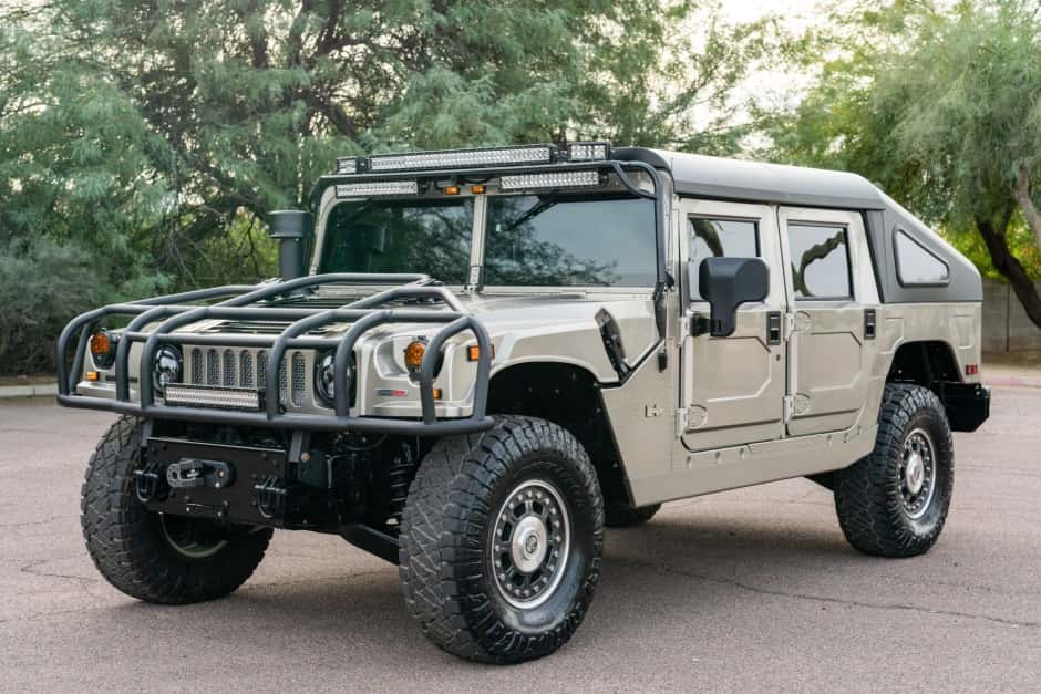 2006 Hummer H1 sold for $139,000
