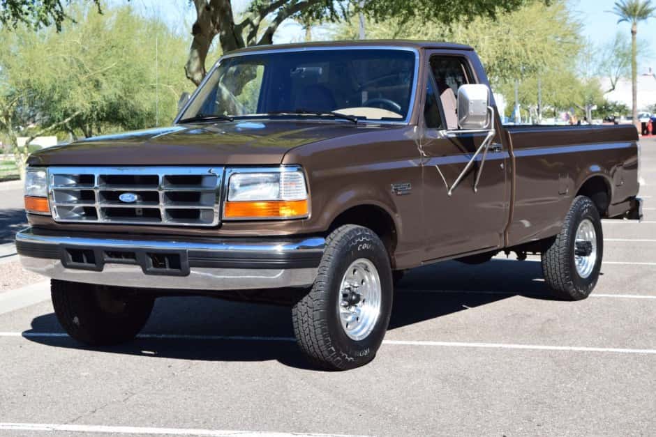 1996 Ford F-Series 1992-1997 sold for $10,000