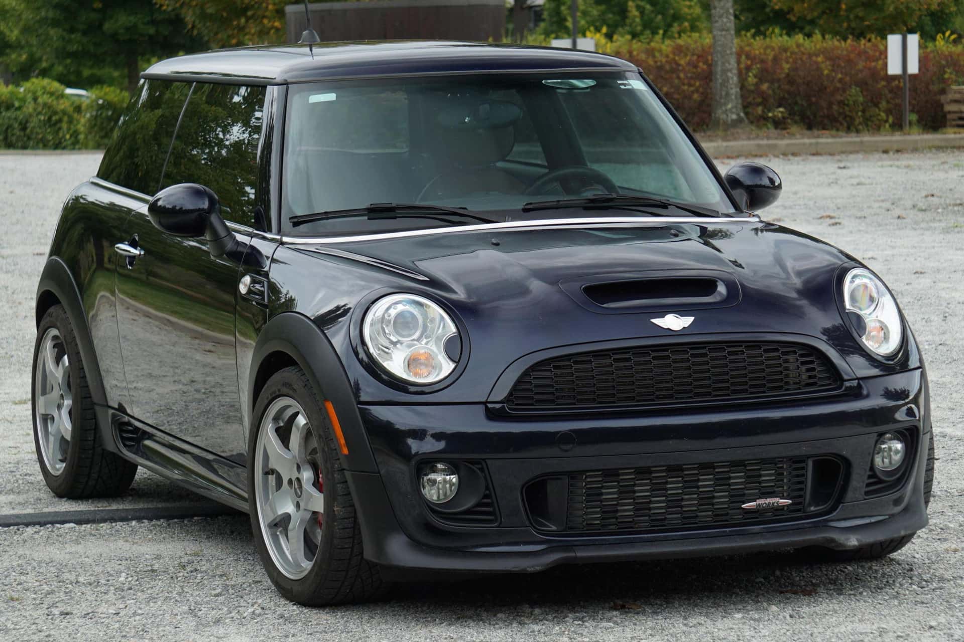 2013 MINI Cooper sold for $16,100