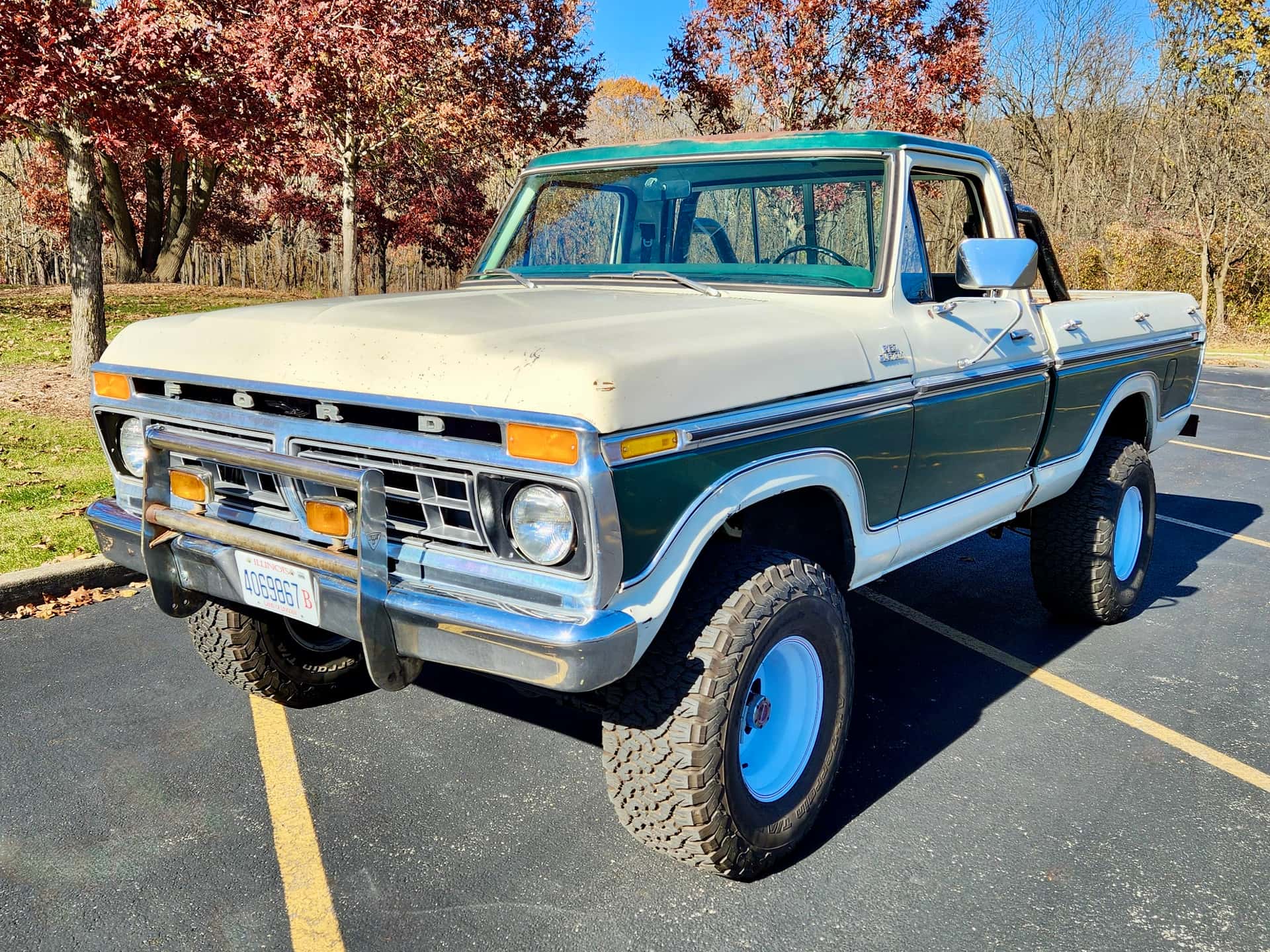 1977 Ford F-150 sold for $10,250
