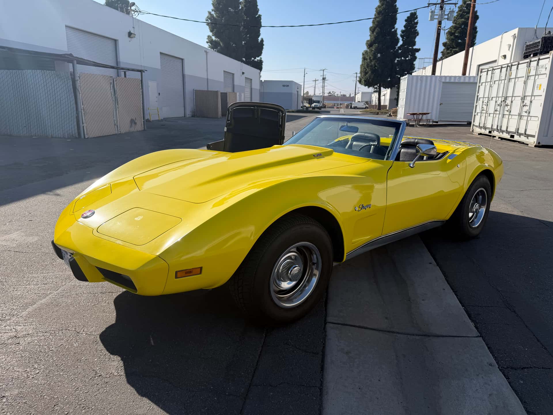 1975 Chevrolet Corvette sold for $15,500