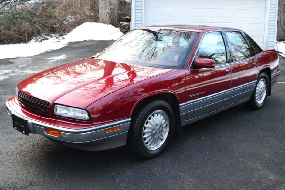 1994 Buick Regal (1988-1996) sold for $11,750
